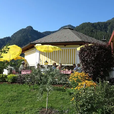 Gut Hanneshof Πανσιόν 4*