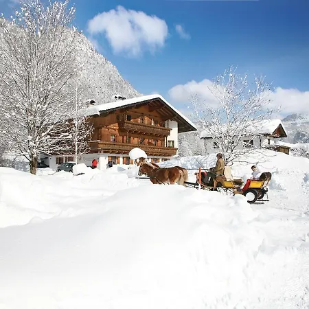 Gut Hanneshof Πανσιόν 4*