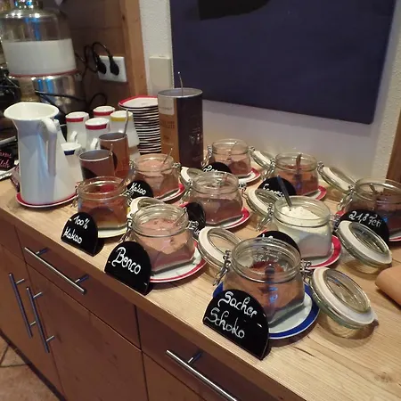 Πανσιόν Gut Hanneshof 4*