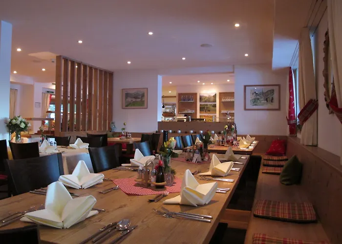 Gut Hanneshof Гостевой дом 4*