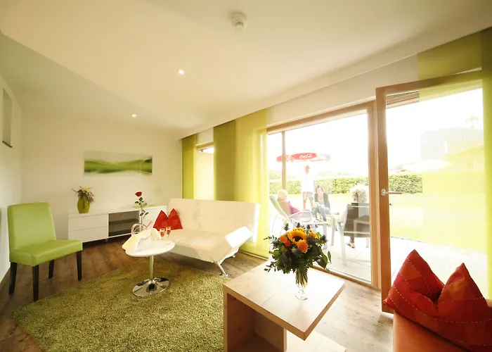 Gut Hanneshof Гостевой дом 4*