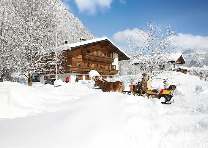 Gut Hanneshof Гостевой дом 4*