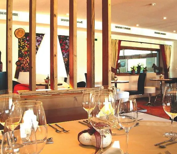 Gut Hanneshof Гостевой дом 4*