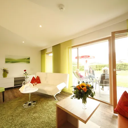 Gut Hanneshof Гостевой дом 4*